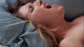 play La serie porno sigue teniendo sexo con otros chicos