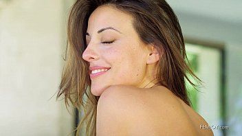 play The thin young woman with small breasts takes off her clothes