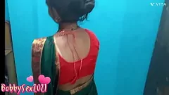play Desi Delight: Indian Hot Girl Radha786 First de baise en levrette hardcore